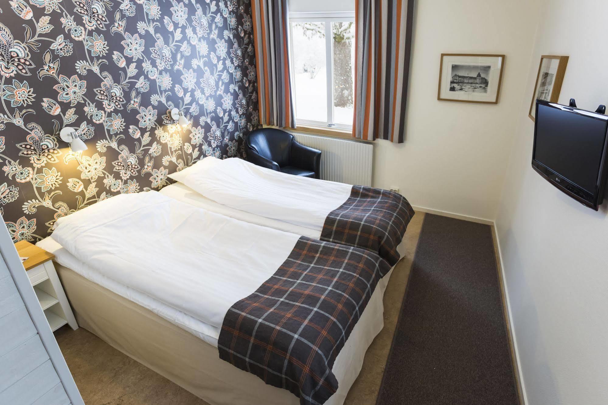 Hotell Lassalyckan أولريسيهامن المظهر الخارجي الصورة